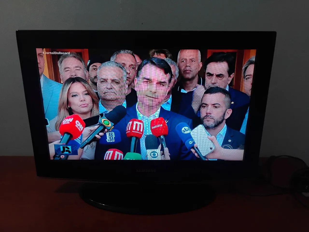 Televisão Samsung de 26 polegadas  - Foto 2