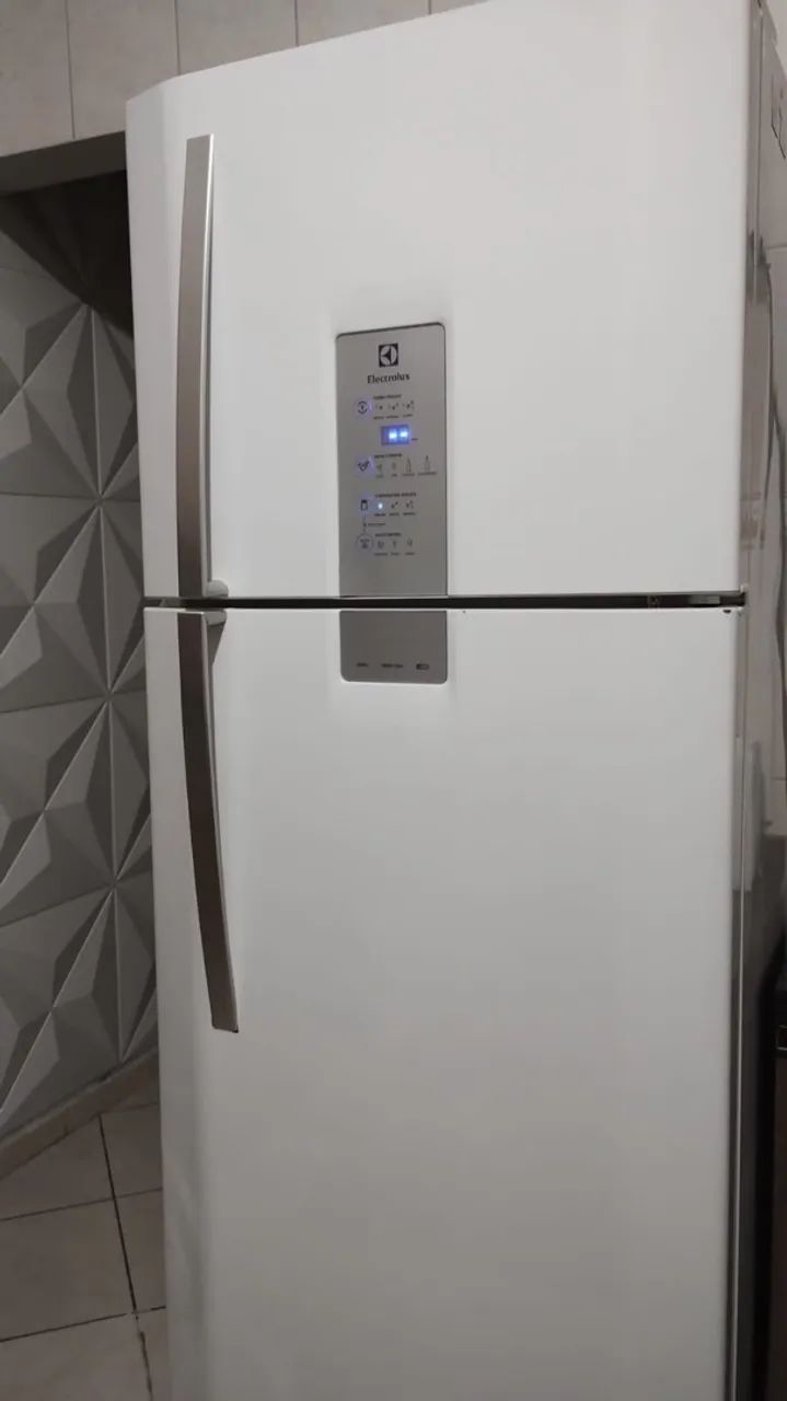 Geladeira eletrolux