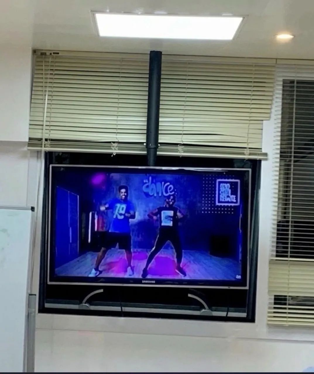 TV LED 42 polegadas não smart - Foto 2