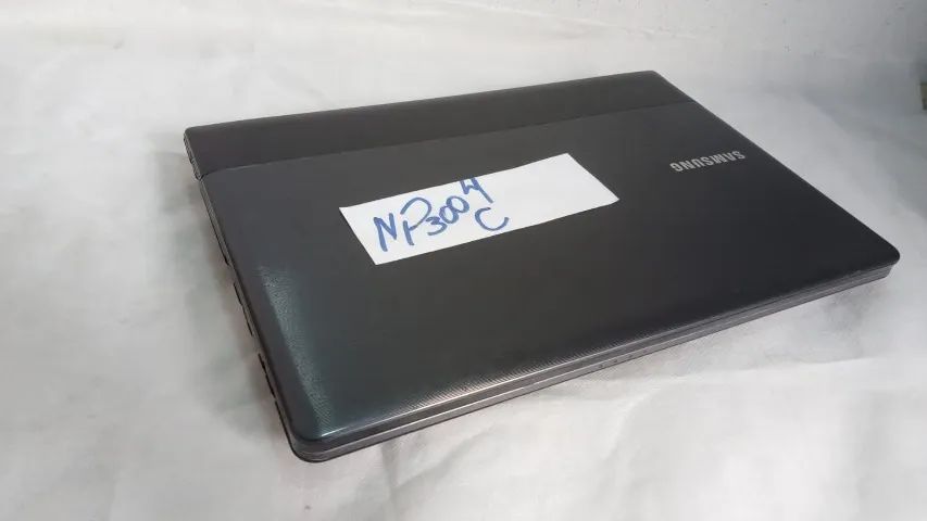 Carcaça para Notebook NP300E4C Samsung usada em bom estado - Foto 2