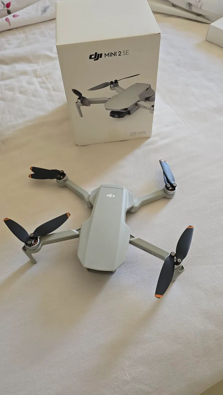 Drone DJI Mini 2 SE Fly More Combo - Foto 2