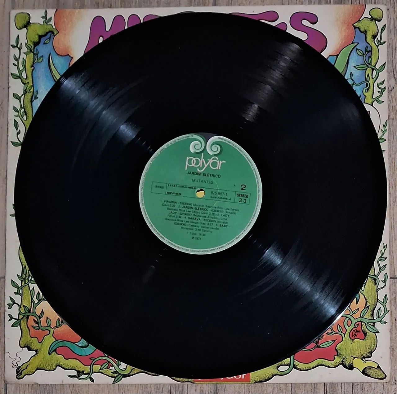 Disco de Vinil Mutantes - Jardim Elétrico  - Foto 3