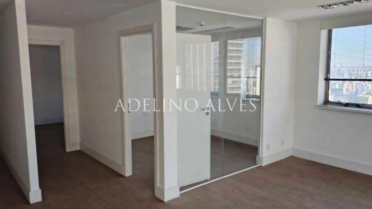 CONJUNTO COMERCIAL COM GARAGEM NO CENTRO - Foto 5