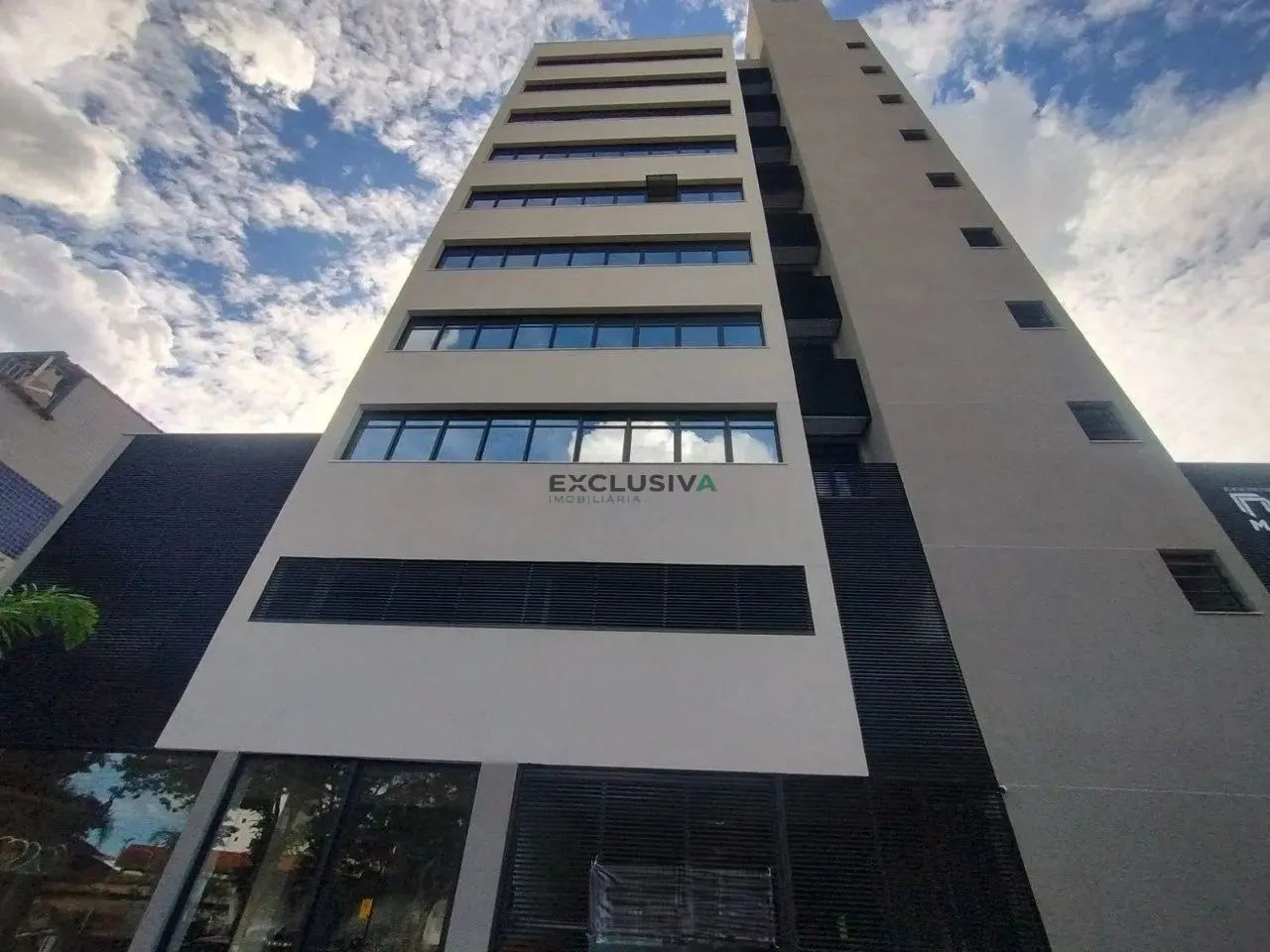 SALAS COMERCIAIS EM FRENTE A PRAÇA DA GLÓRIA ÚLTIMAS UNIDADES