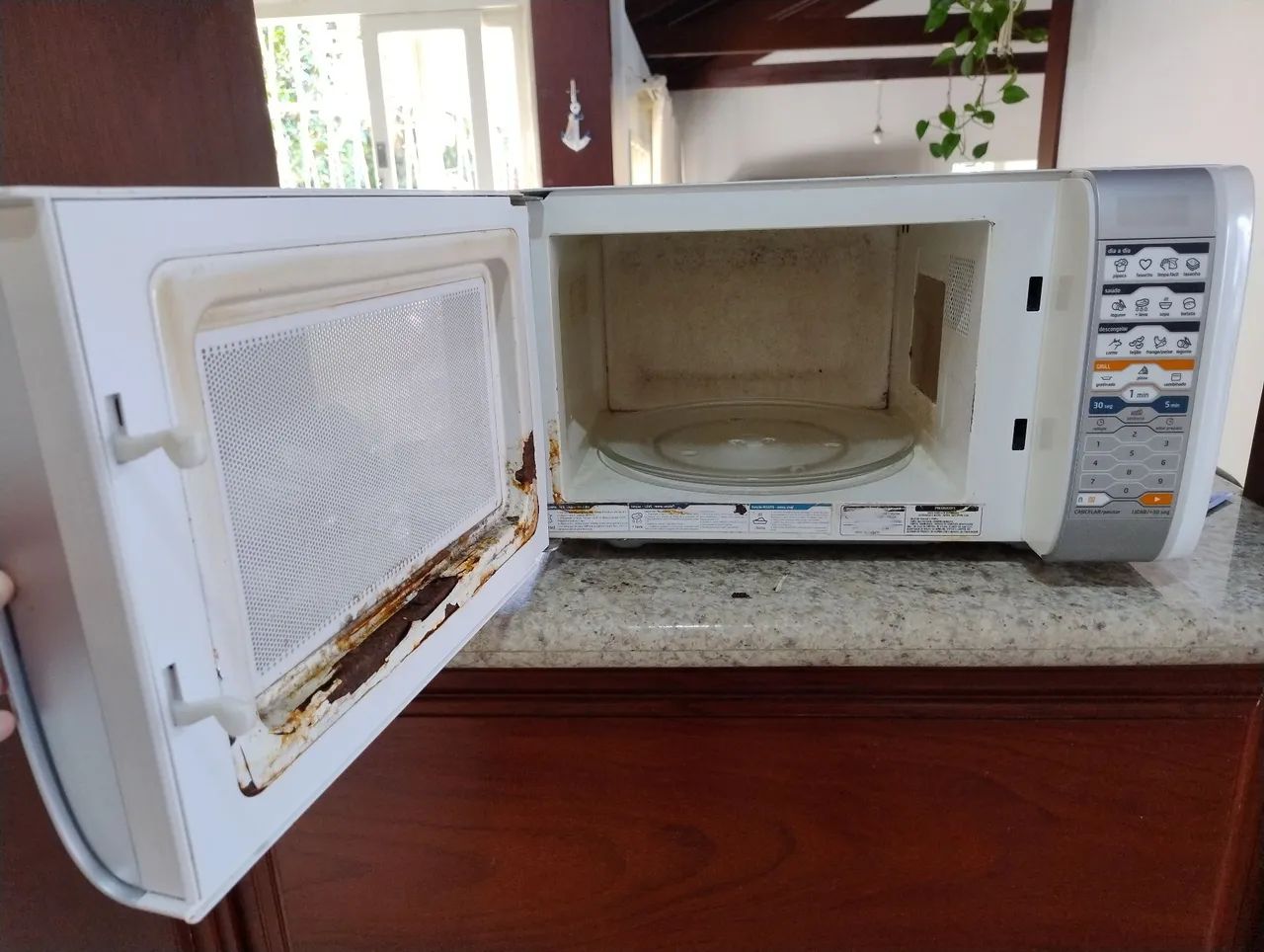 Microondas Midea Funcionando Perfeitamente - Foto 2
