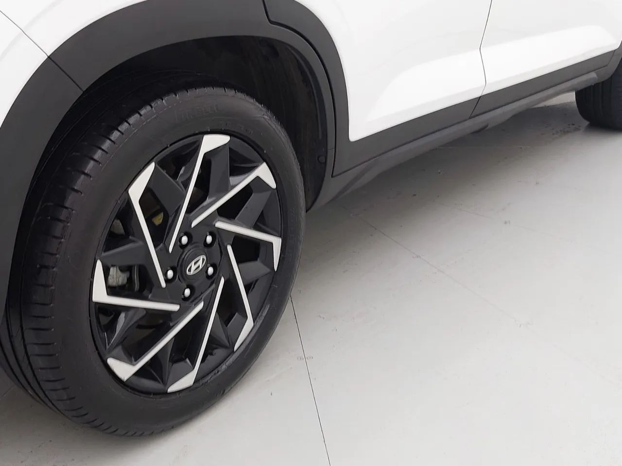 Hyundai Creta Ultimate 1.6 TB 16V Aut., foto 14 de 18