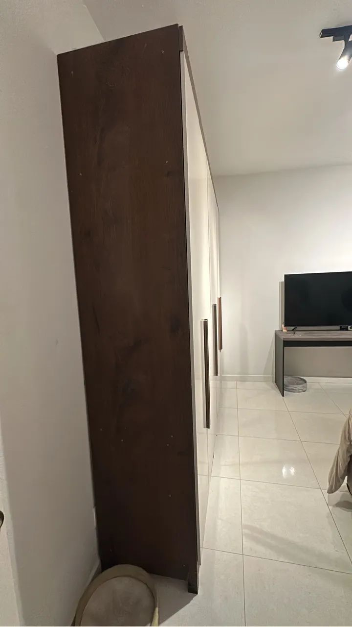 Guarda roupa 6 portas - Foto 2
