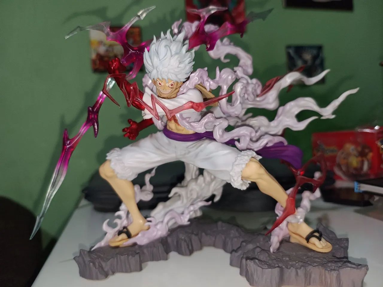 Action figure/Boneco - One Piece Luffy Gear 5
