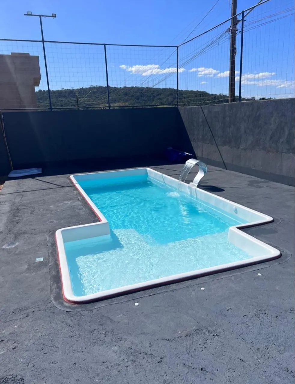 Piscina c 7 MTS c prainha + brinde