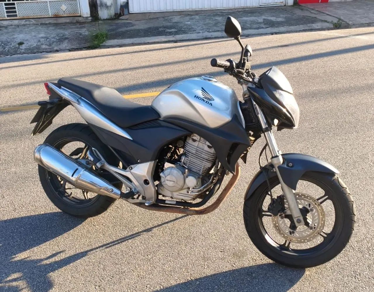 CB300R 2010 ABS TOP ?