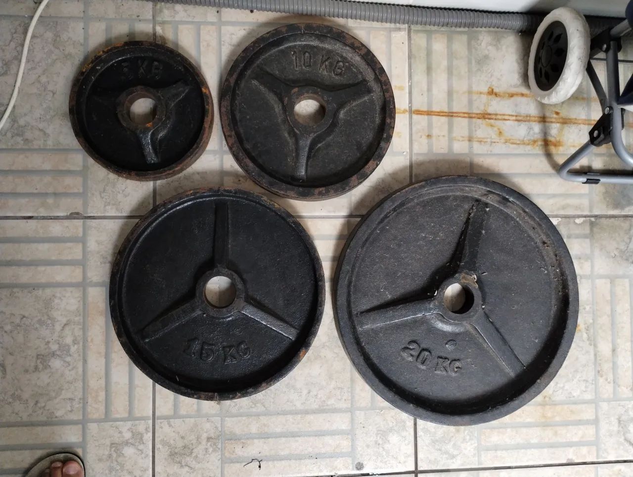 Anilha Olímpica 300kg - Foto 5