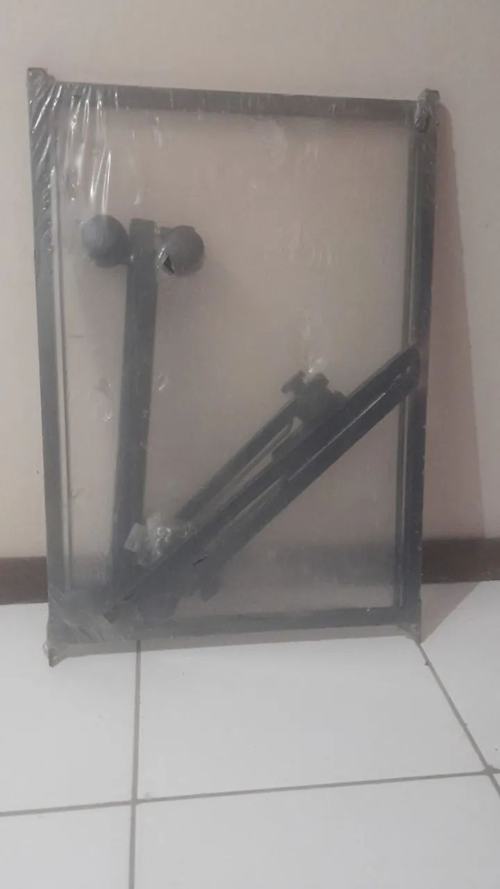 Rack para potencia e mesa para som montado - Foto 2