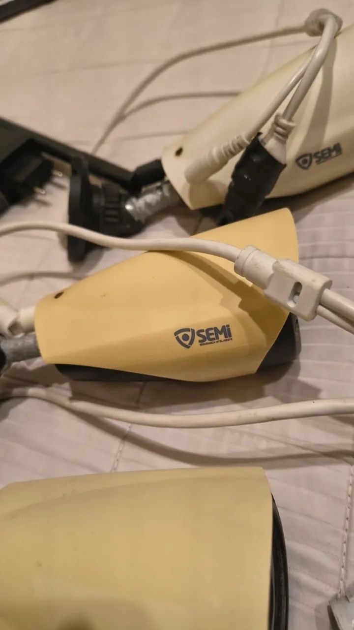 Kit NVR Semi SC9224 com 4 câmeras WiFi + fontes - Foto 3