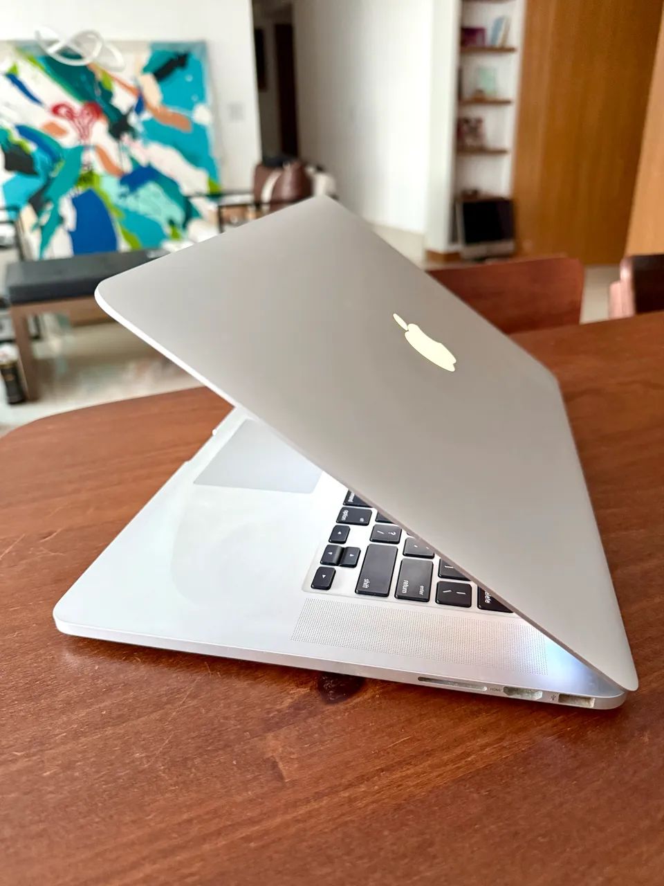 MacBook Pro 15Pol. i7-5.1GHz, 16G Ram, 2016, 2.3 Terra Memoria Mac