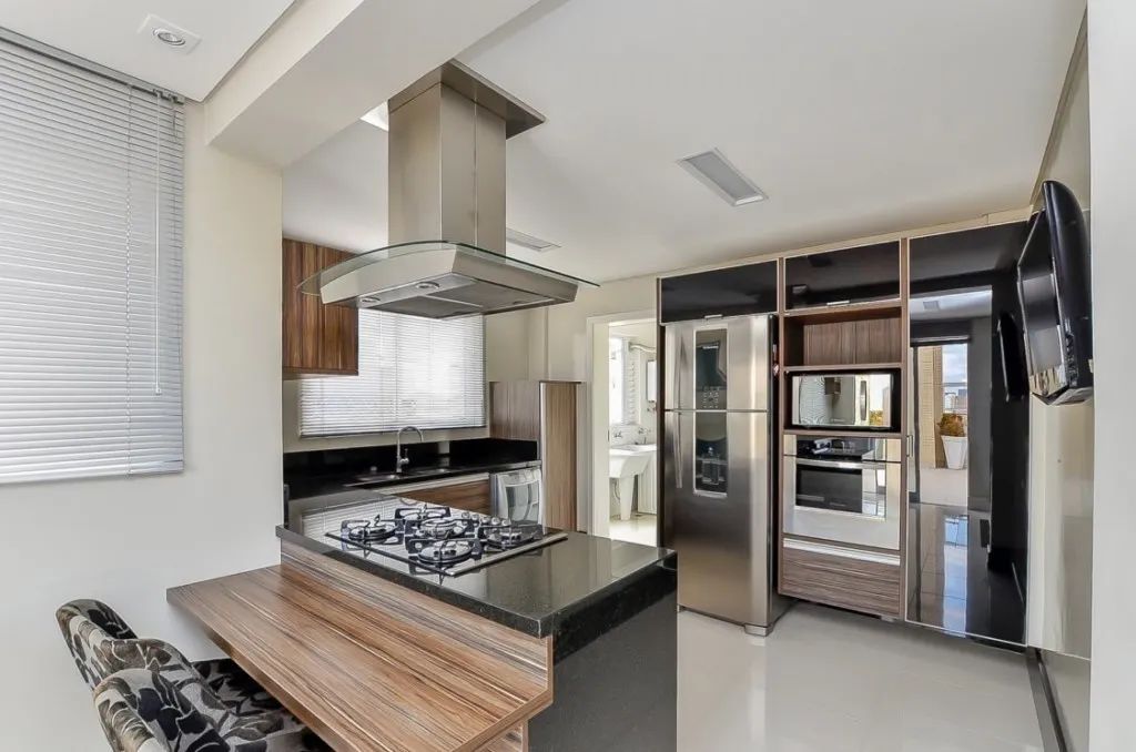 COBERTURA DUPLEX NO MERCÊS | ESPAÇO, CONFORTO E EXCLUSIVIDADE - 3 SUÍTES - EDIFÍCIO VANCOU - Foto 2