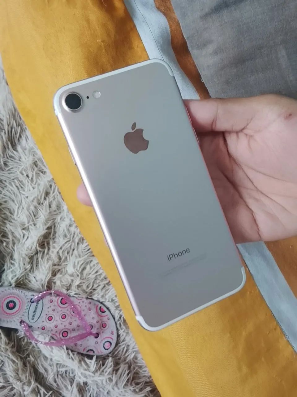 vende-se iphone 7 em perfeito estado  - Foto 5