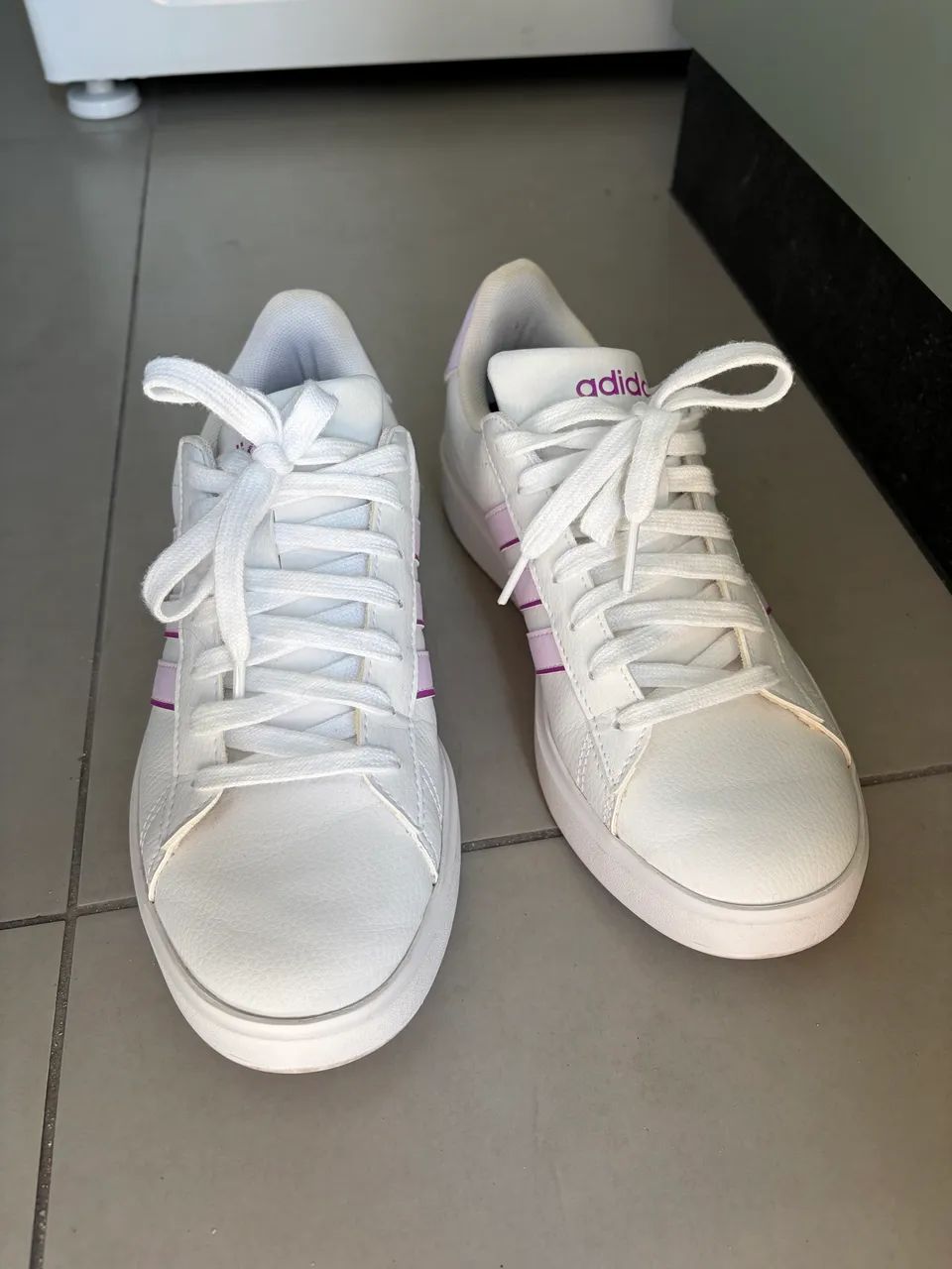 Tênis Adidas 34 - Foto 4