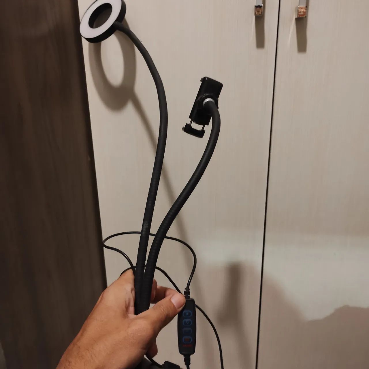 Luminária USB para gravar vídeos com diversas cores