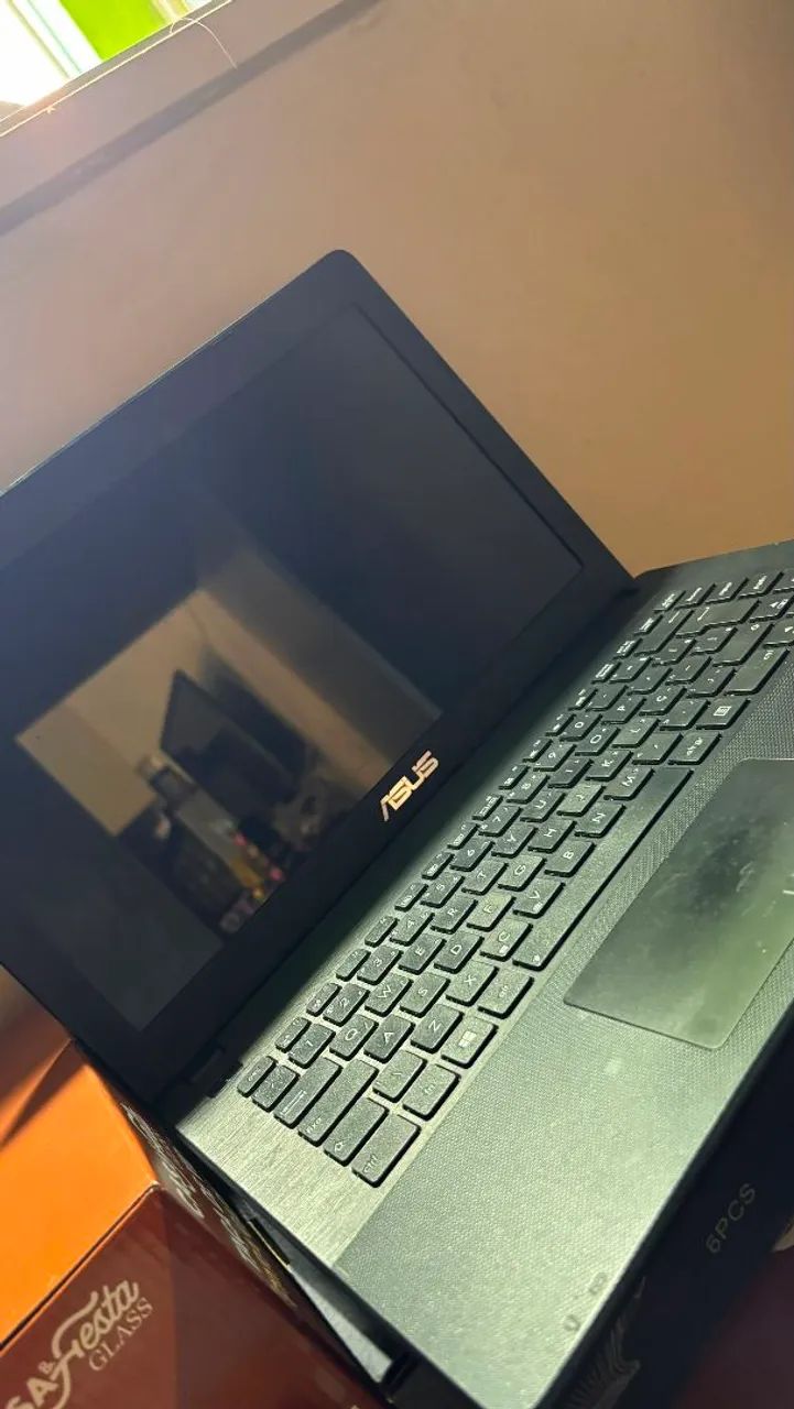 Notebook ASUS. - Foto 3