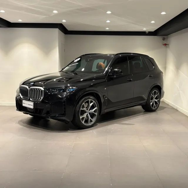 BMW X5 2024