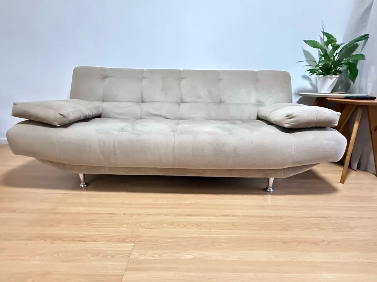 Sofá-Cama 3 Lugares Bege - Confortável e Espaçoso - Foto 2