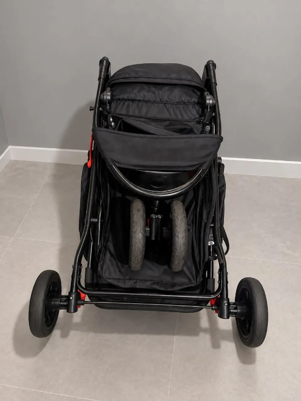 Carrinho de Bebê Voyage Delta - Impecável! - Foto 5