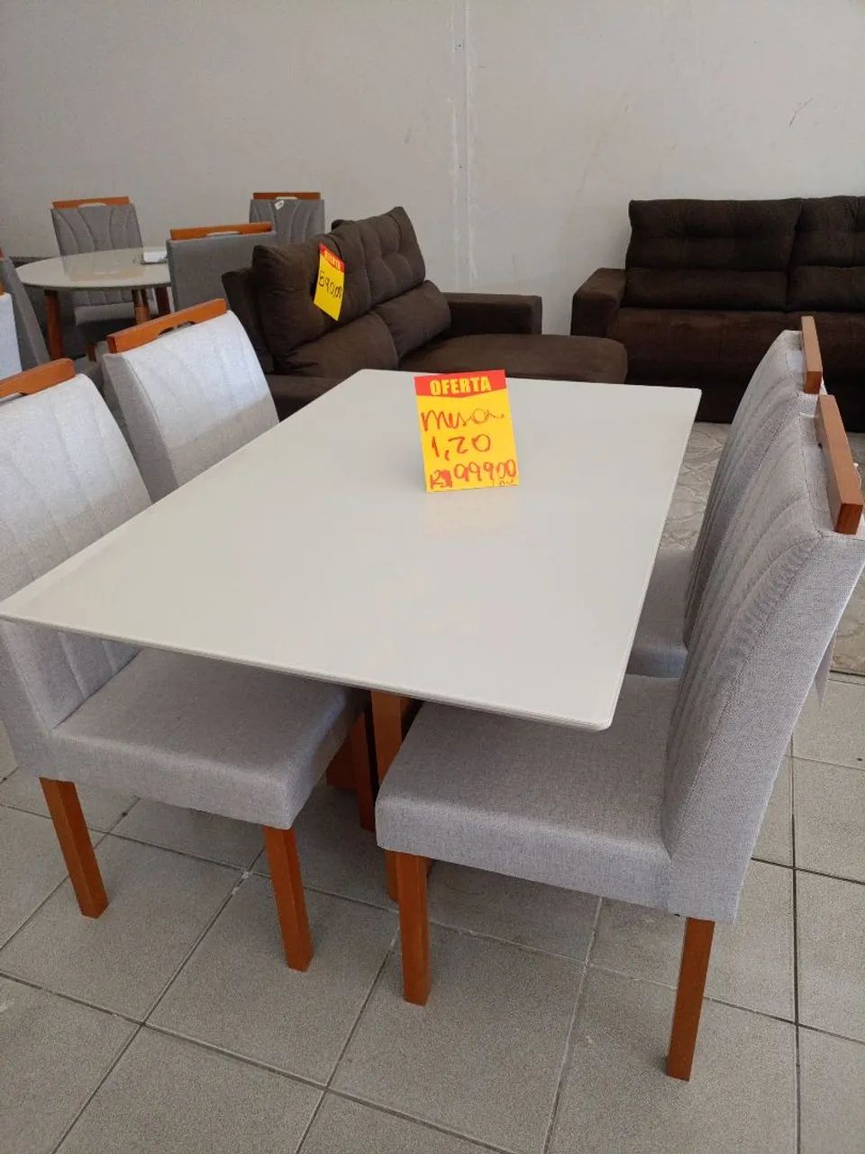 Mesa madeira maciça com tampo de vidro