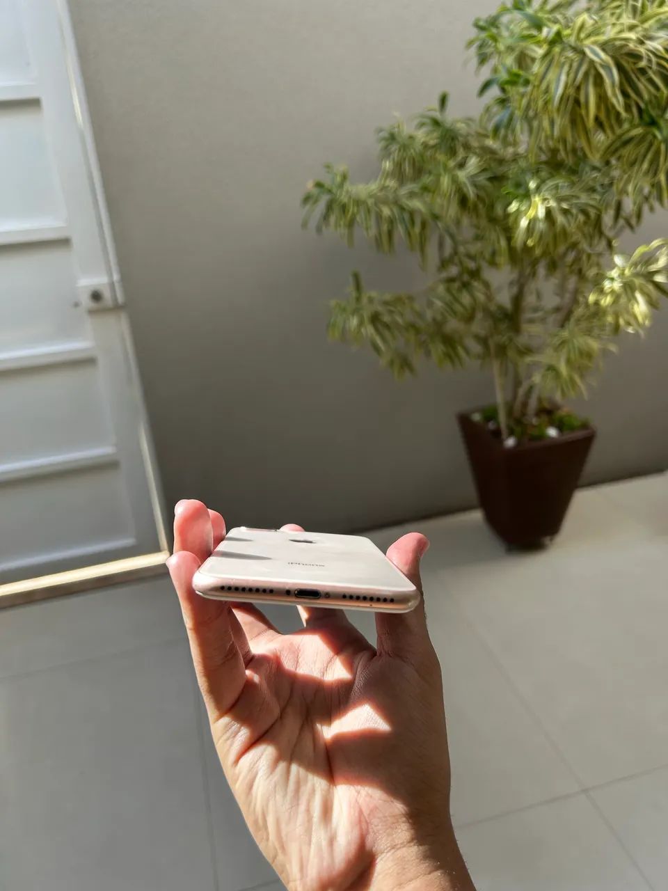 iPhone 8 Plus 64gb dourado  - Foto 4