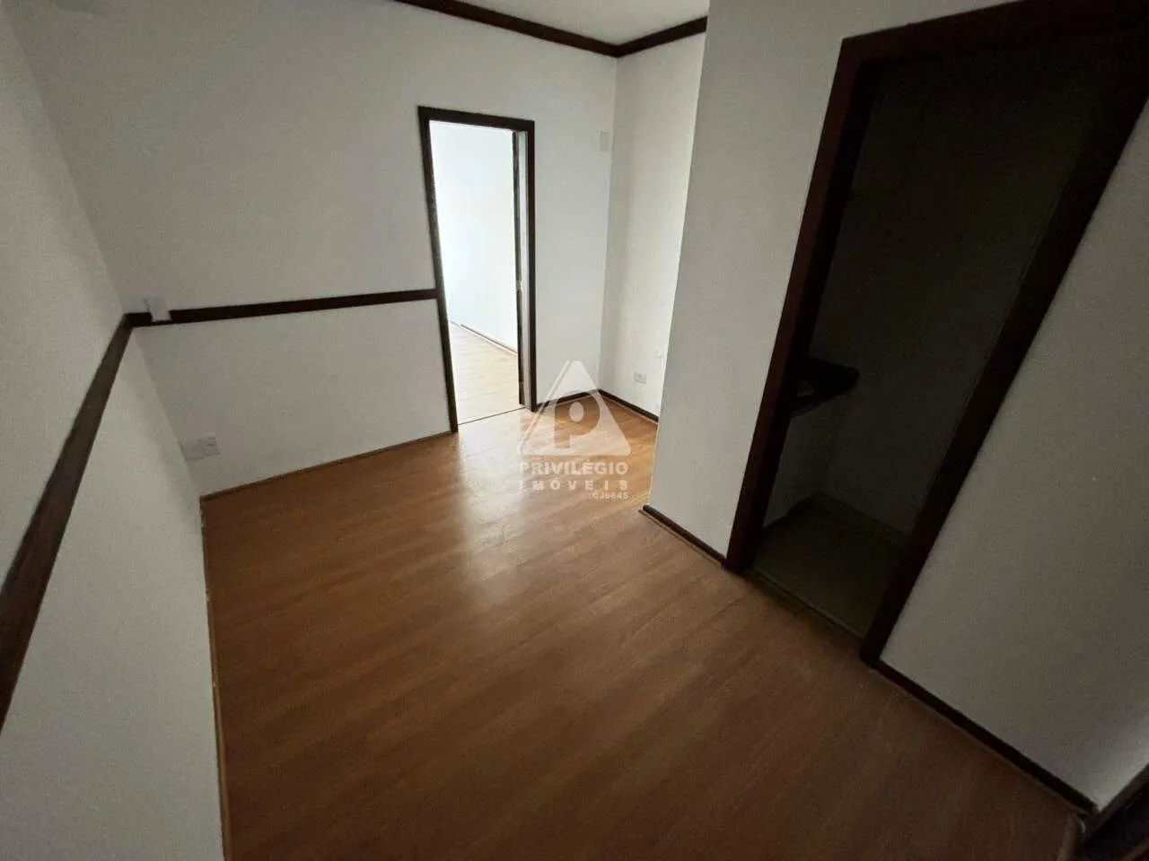 Sala Comercial Frente em Ipanema  34 m², 1 Banheiro, Venda R$ 700.000 - Foto 9