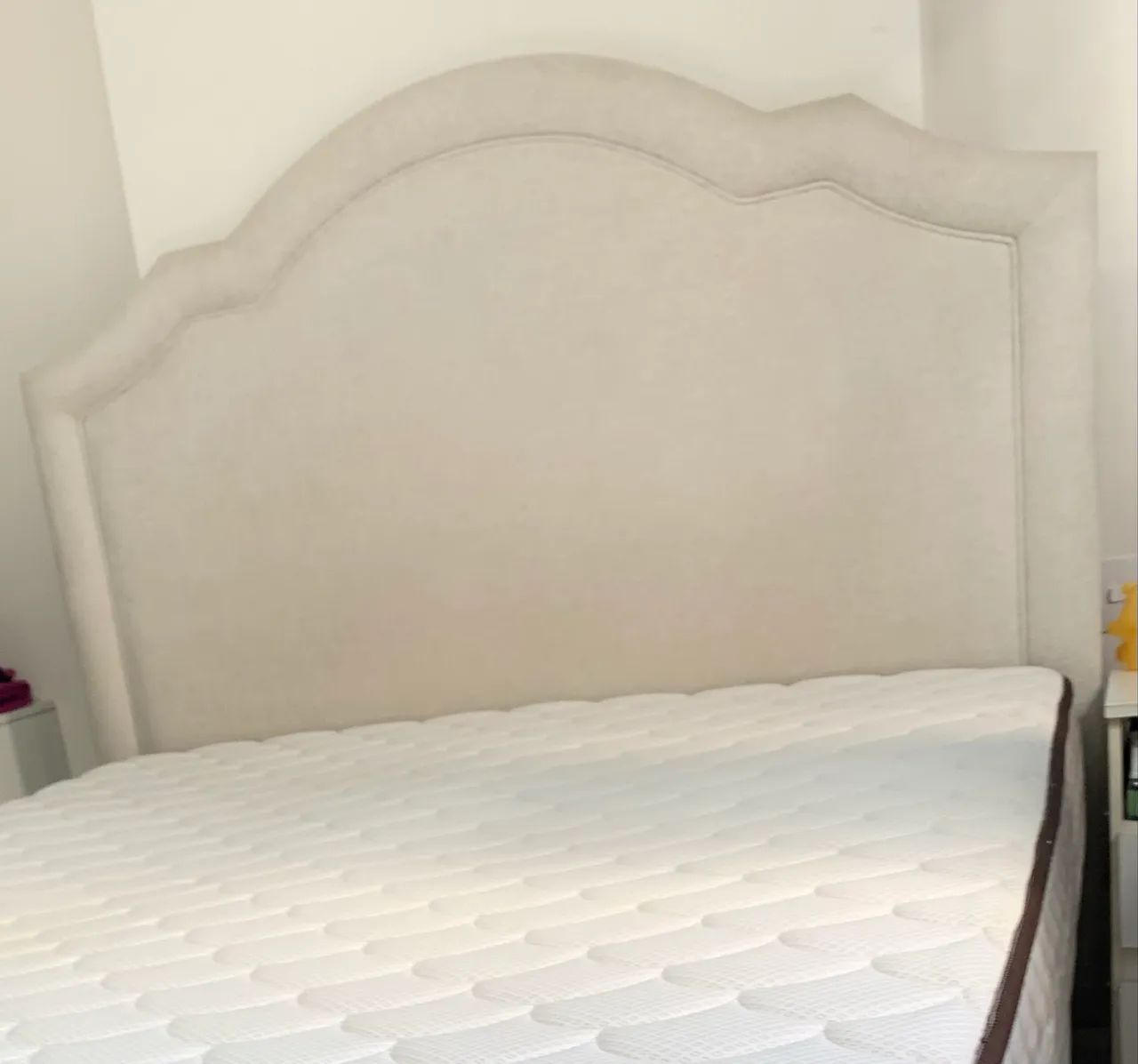 Cama box queen e cabiceira Novos - Foto 3