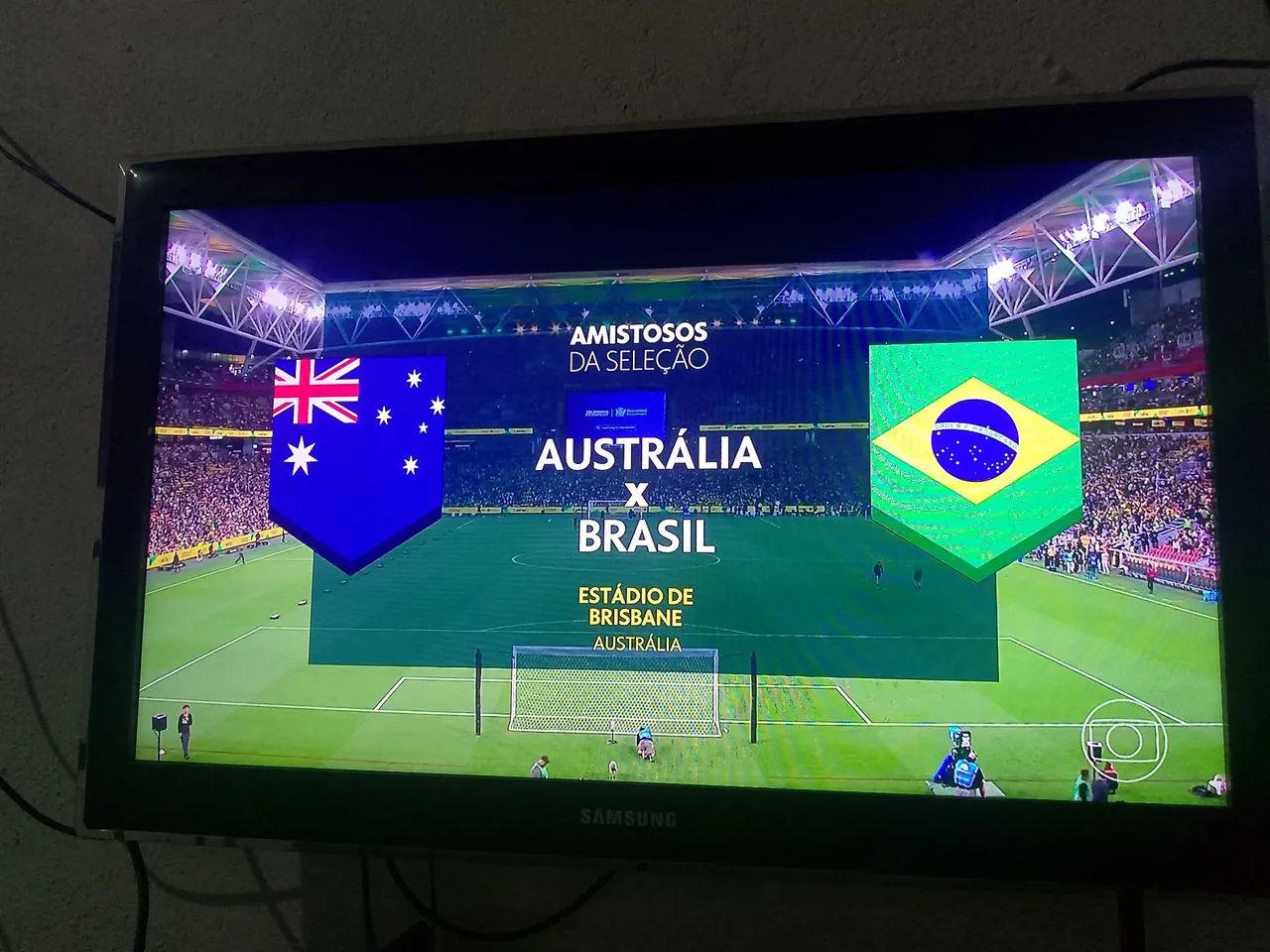 Tv 32 polegadas, não é smart 