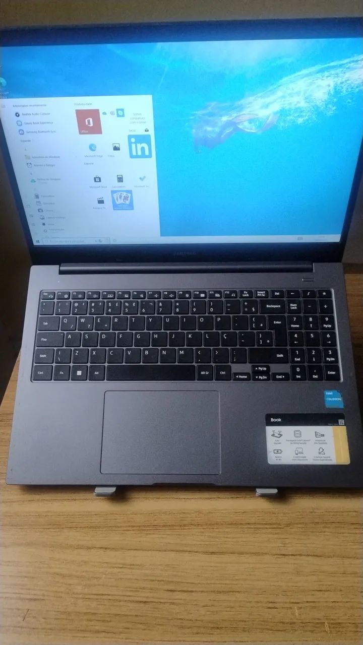 NOTEBOOK SAMSUNG BOOK, 4 GB RAM, HDD 500 TOSHIBA, DDR4, TELA GRANDE 15.6 TUDO FUNCIONANDO 