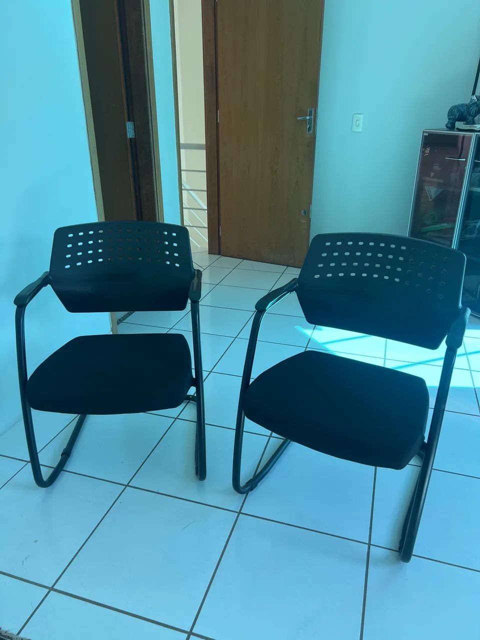 Dupla de cadeiras para escritório 