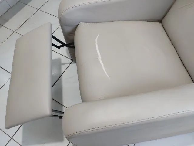 Poltrona Reclinável Bege  - Foto 2