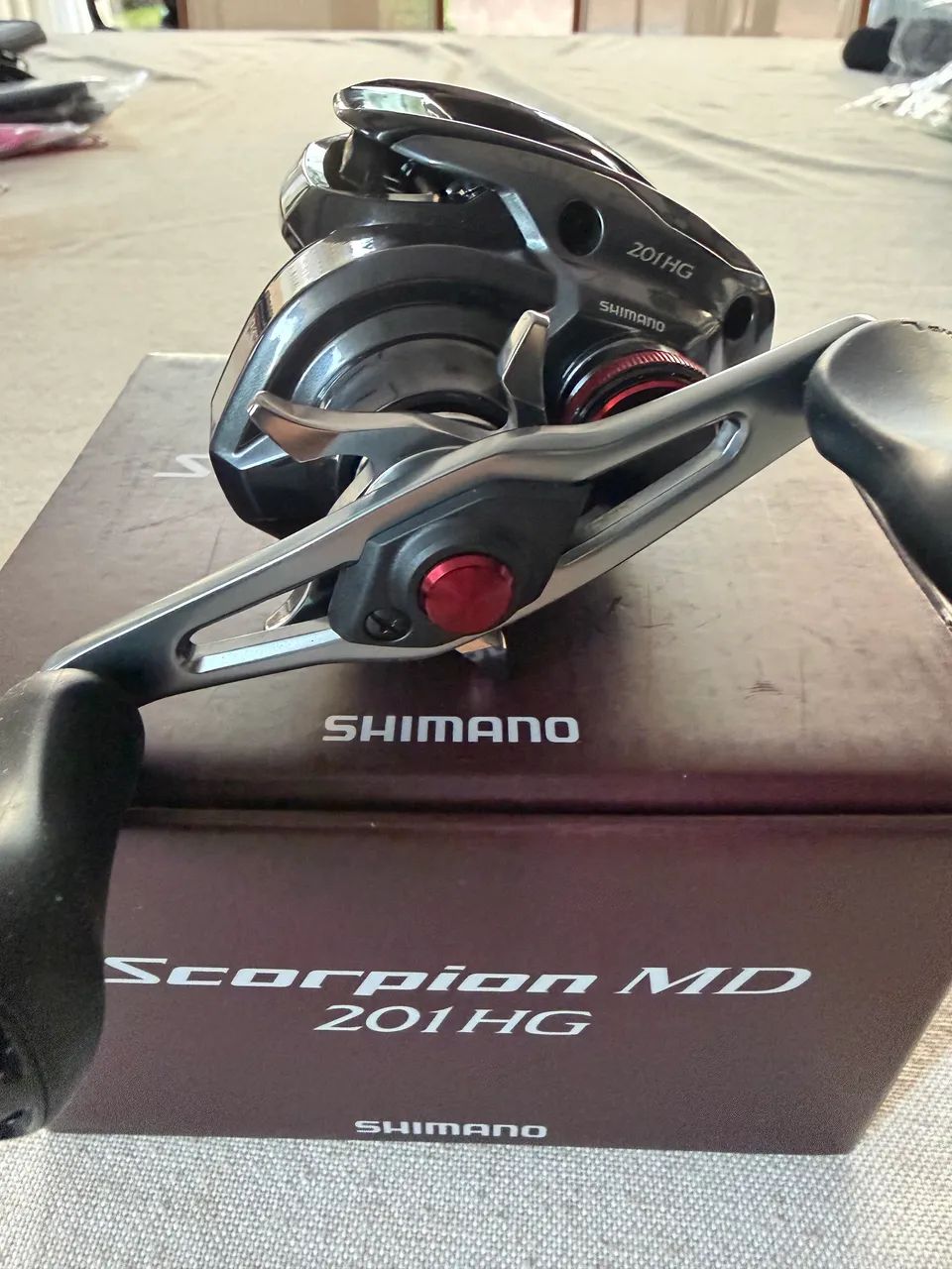 Carretilha Shimano Scorpion MD 201HG - Foto 2