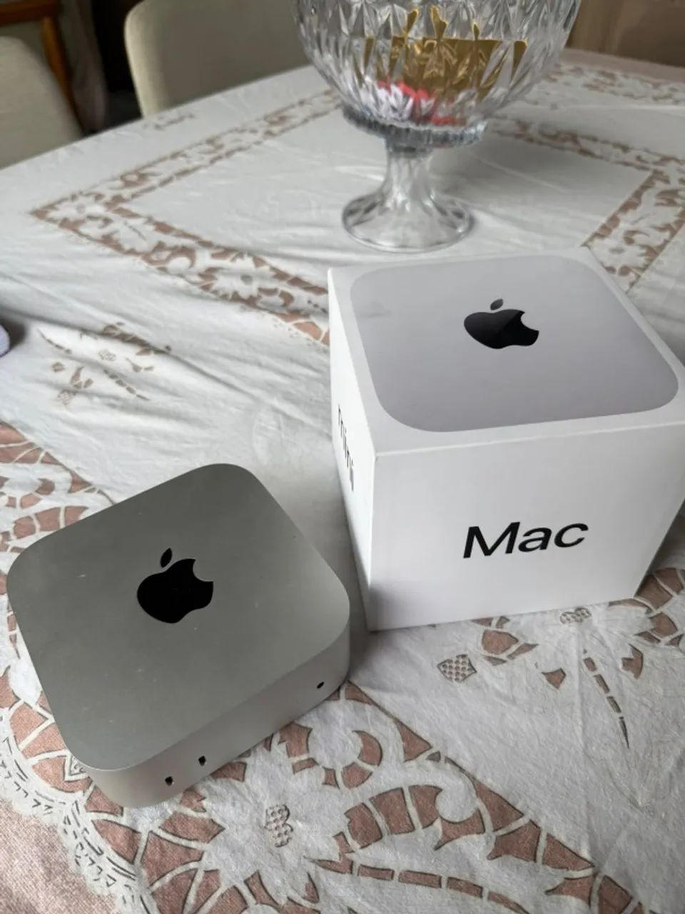 Mac Mini (Chip M4) (Memória de 16Gb com SSD de 256GB)