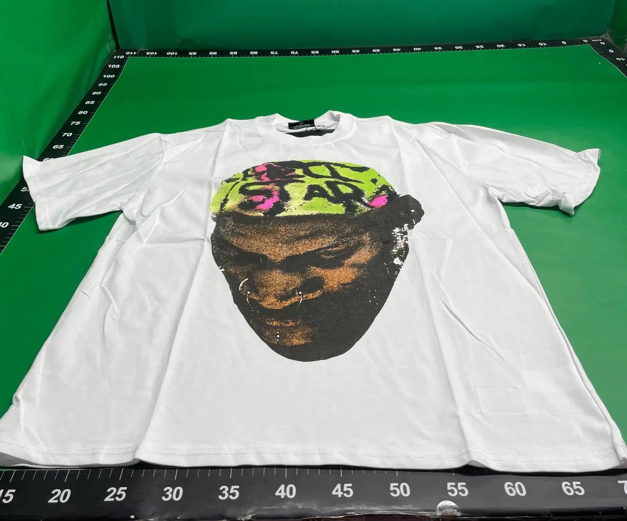 CAMISA HELLSTAR estampa DENNIS RODMAN - Foto 4