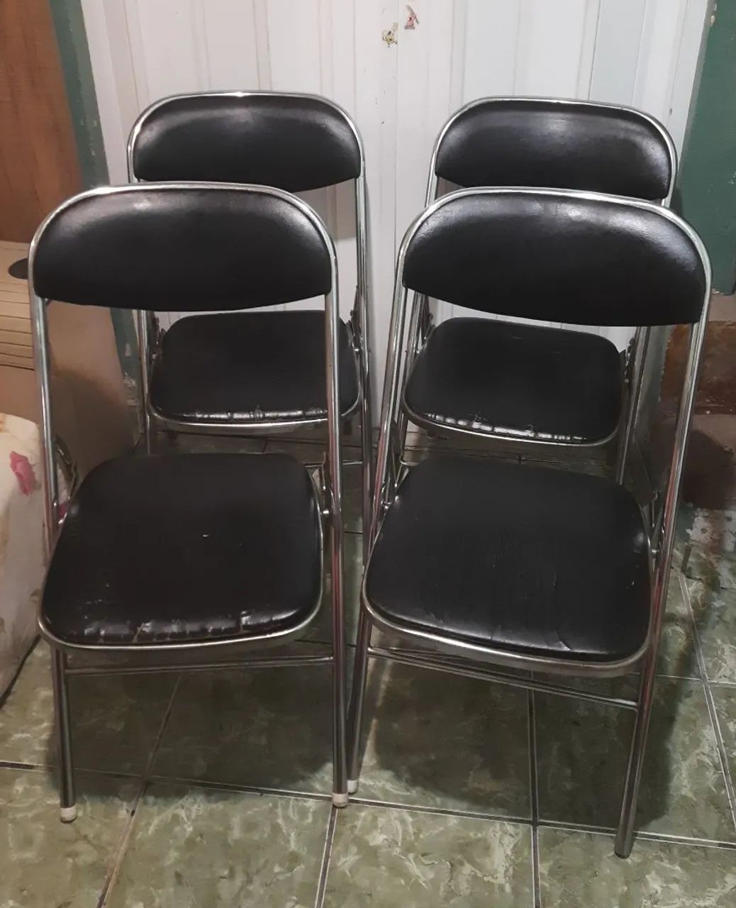 4 CADEIRAS DOBRÁVEL 