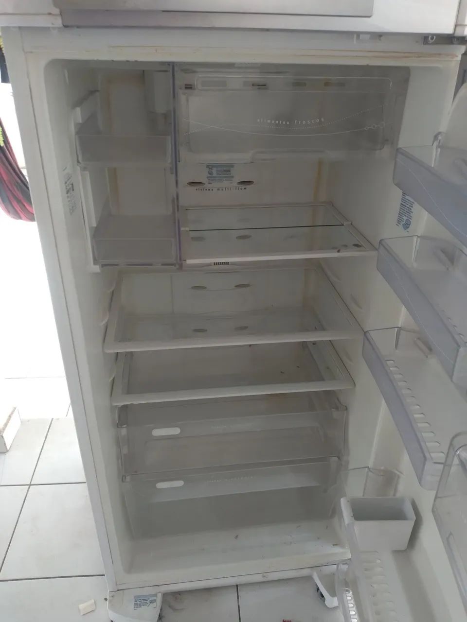 Vendo geladeira  - Foto 3