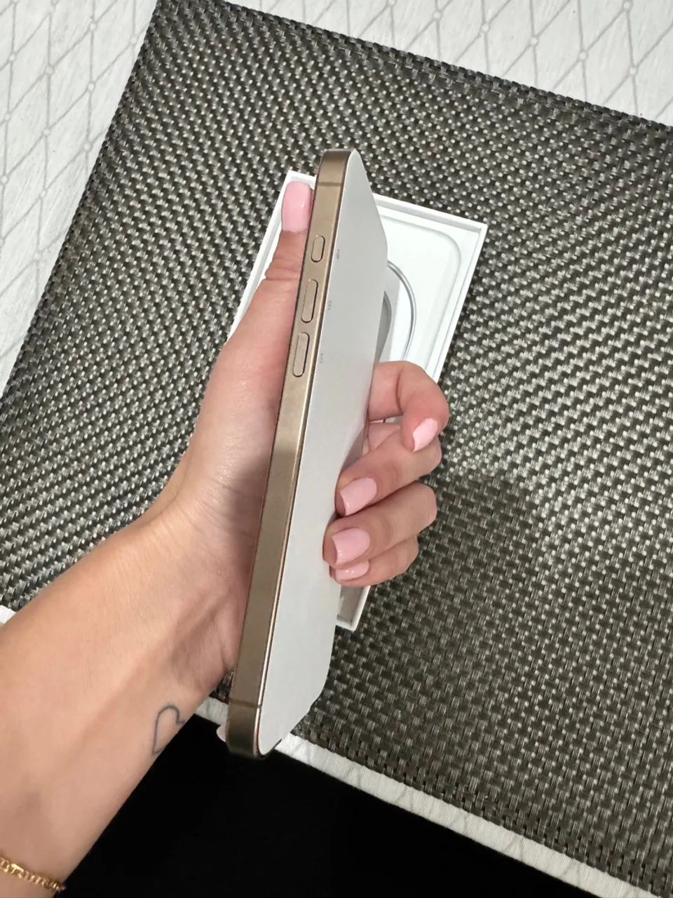 iPhone 16 pro max 256gb  - Foto 3