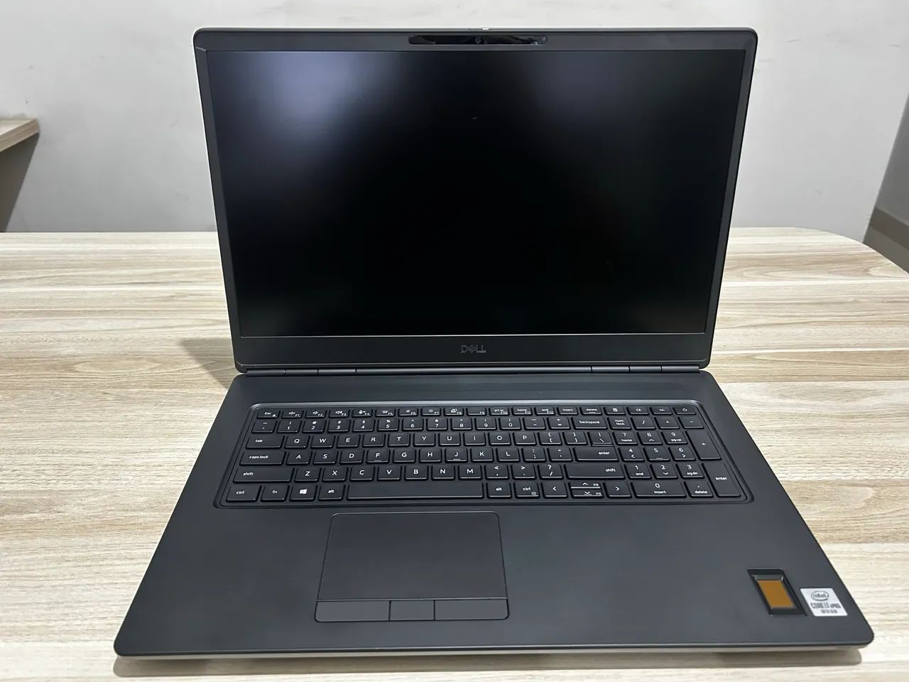 Notebook Dell Precision 7750 i7 10ª 32GB GPU 6GB 256GB de SSD