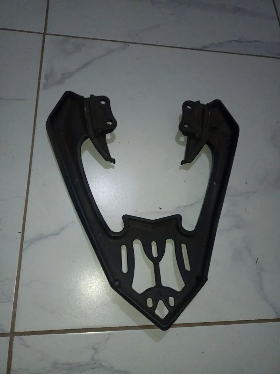 Suporte de Baú para CB Twister  - Foto 3