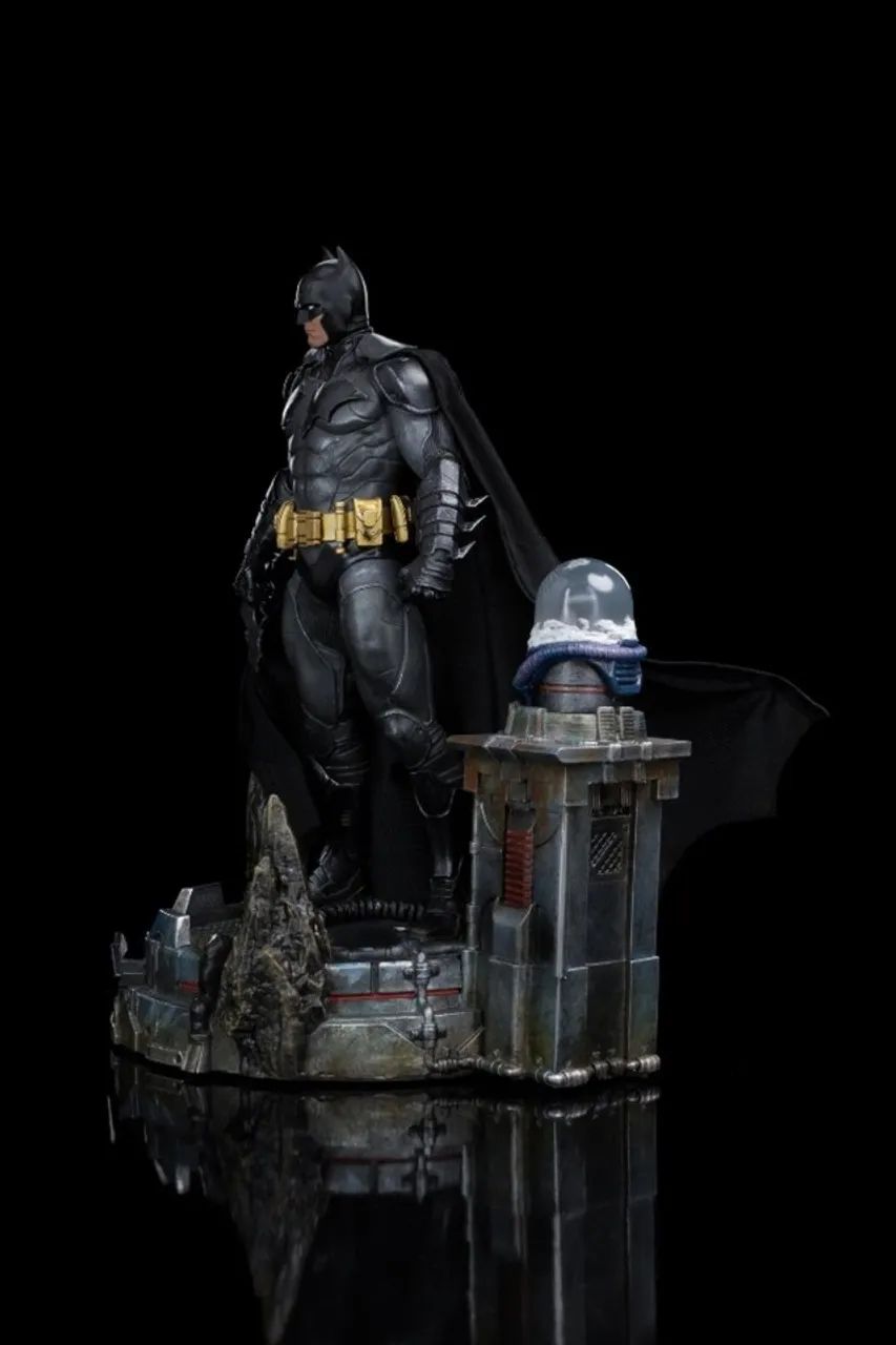 Batman Unleashed Iron Studios DC 1/10 - Foto 5