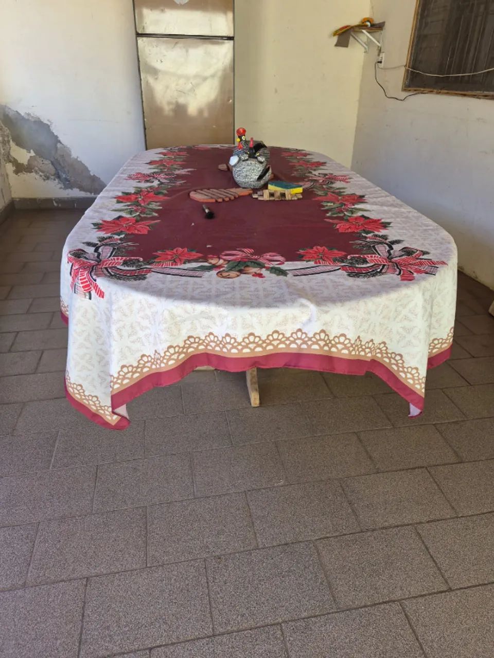 Mesa oval para jantar de madeira 10 lugares - Foto 2