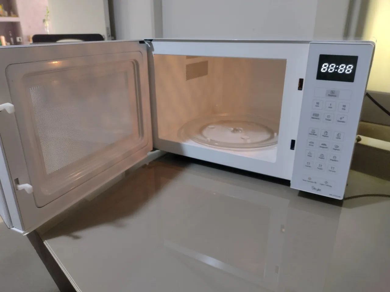 Microondas Panasonic style 32 litros, funcionando perfeitamente  - Foto 4