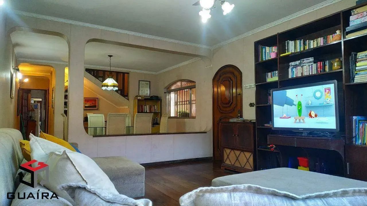 Sobrado para Venda, excelente Ponto Comercial com mínimo 6 vagas de garagem