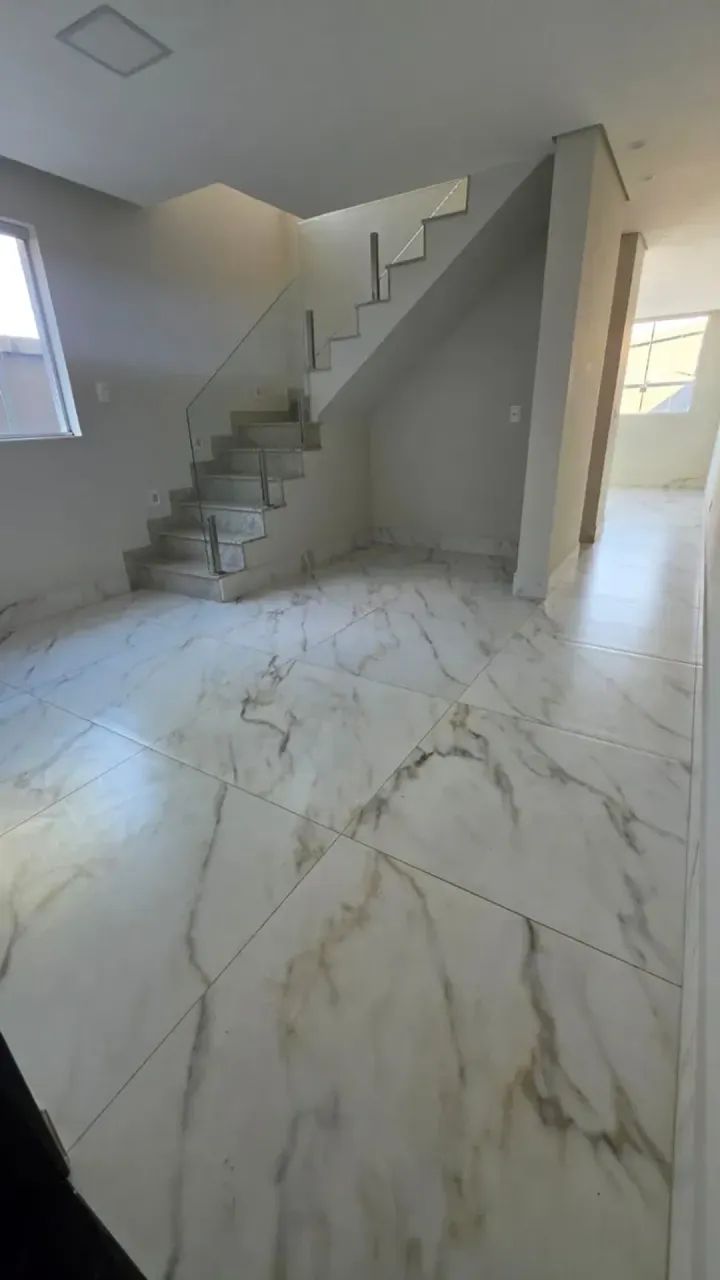 Casa alto padrão com 03 quartos e 02 vagas - Trevo - Foto 5