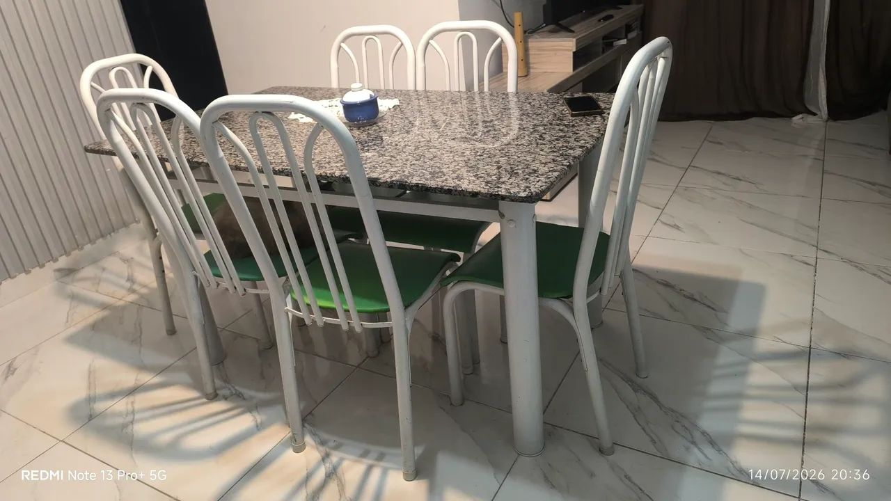 Mesa de mármore 6 lugares 