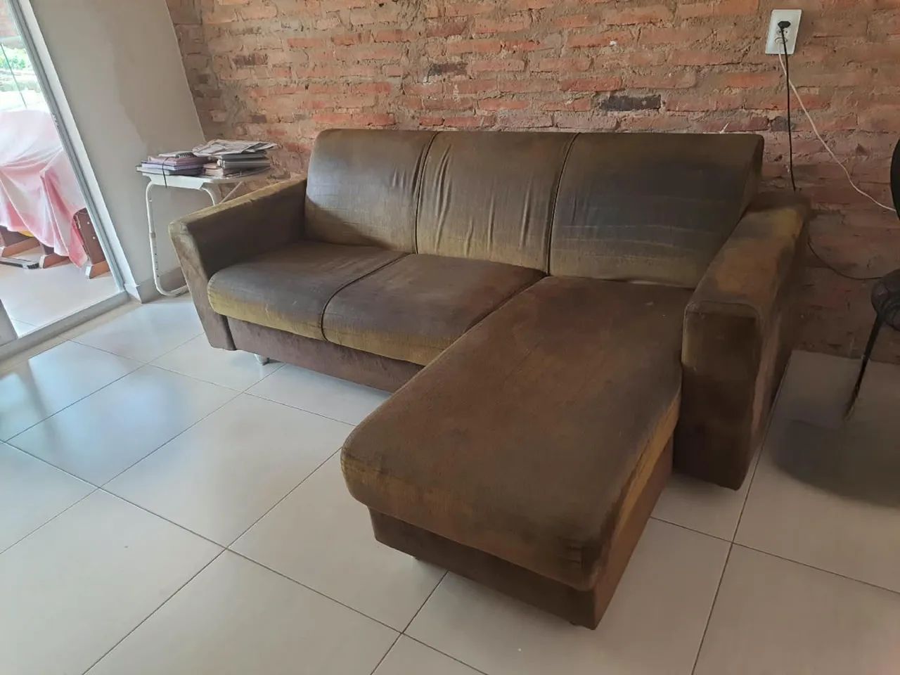 SOFÁ COM CHAISE LONG - Foto 2