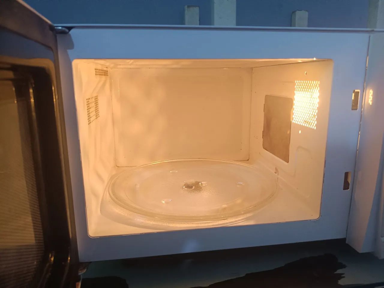 Microondas Electrolux 20l - Foto 4